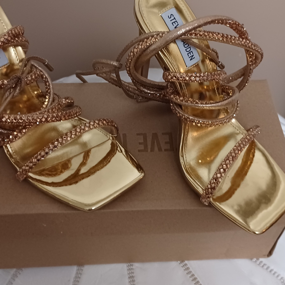 Steve Madden Metallic Gold Strappy Heels
